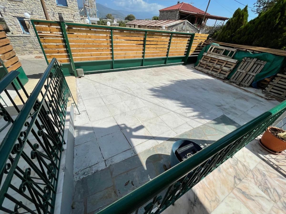 Efis Guest House Near Nafpaktos-Fully Equipped Home Ngoại thất bức ảnh
